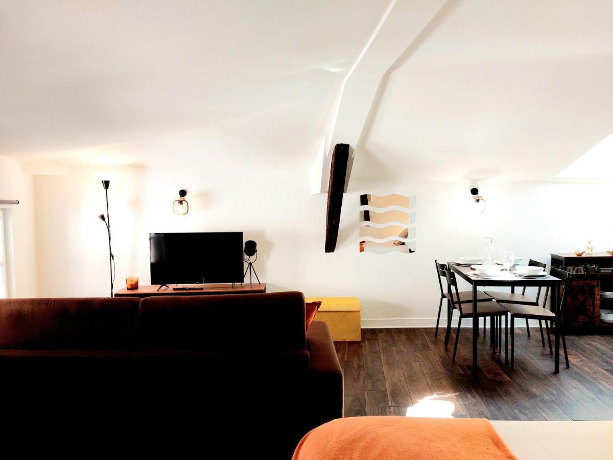 Studio Cosy Dans Le Centre Historique Wifi Angouleme Bagian luar foto